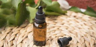 7 Amazing Health Benefits Of Using CBD Oil