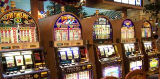 A dozen ways to cheat gambling slots