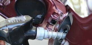 Symptoms of a Bad Fuel Pressure Regulator