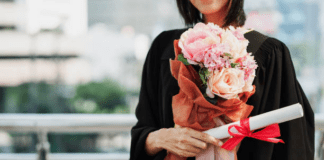 Graduation Flowers Bouquet