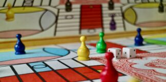 Android Games as the Best Way to Stay Together With Friends and Family yellow red and green plastic toy