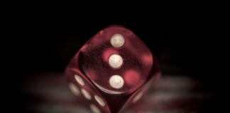 Best Real Money Online Casinos red dice closeup photography