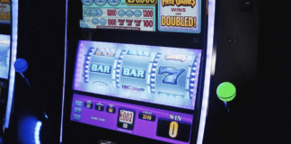 Playing Safely and Effectively: Tips for Winning Big with Online Slots