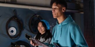 Popular Video Games Of All Time: Online Casinos, ‘Tetris,’ ‘Super Mario,’ And More A person and person playing guitars Description automatically generated