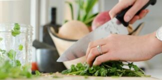 Choosing a Career: Exploring the Options img