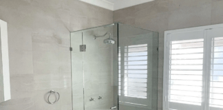 Transparent Luxury: Exploring the High-Quality Australian Shower Screens