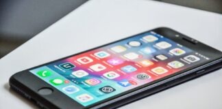 Free App Creator Tool To Build App Without Coding black iPhone 7 on white surface