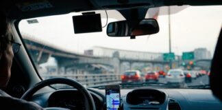 Caught in a DUI? Here’s How a DUI Lawyer Can Save Your License man driving vehicle with GPS system turned on