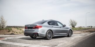 From Tension to Resolution: How Fort Myers Car Accident Lawyers Mediate Settlements